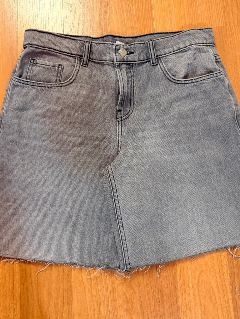 Reclaimed Vintage A Line Denim Dad shorts in washed gray
